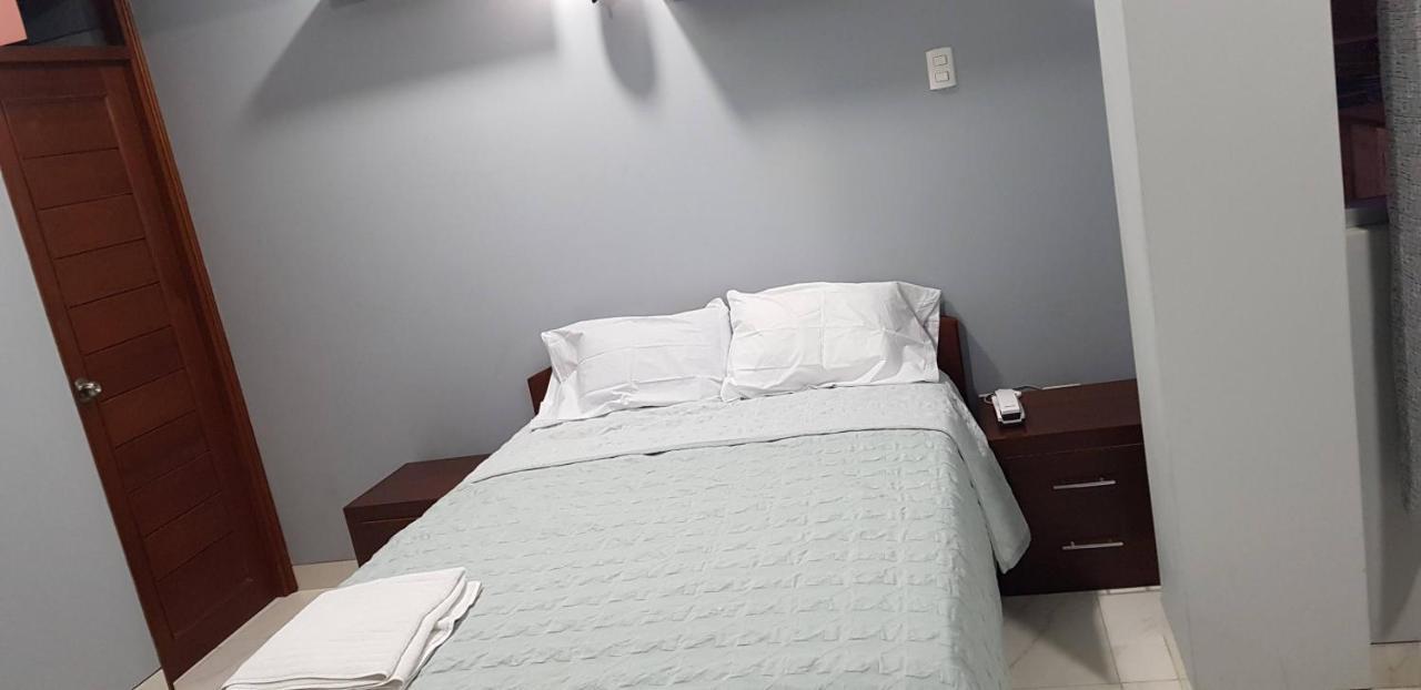 Hostal Leo Chiclayo Dış mekan fotoğraf